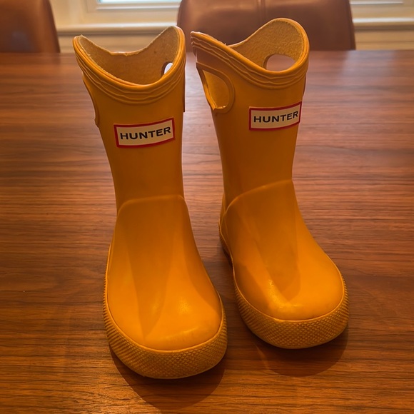 Hunter Shoes Hunter Rain Boots Yellow Size 4 Toddler Poshmark